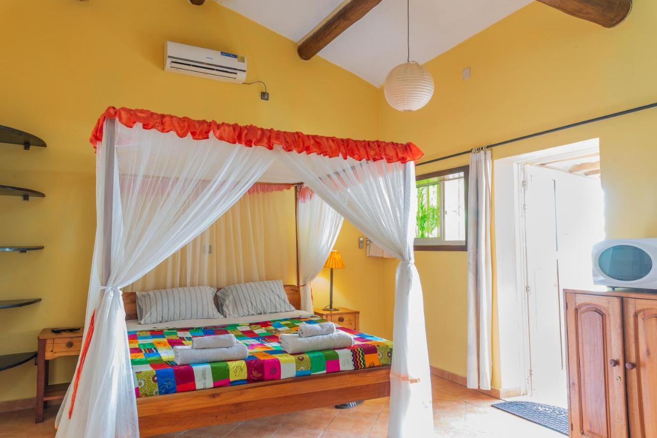 Aparthotel Jardin Tropical บุจัมบุรา ภายนอก รูปภาพ