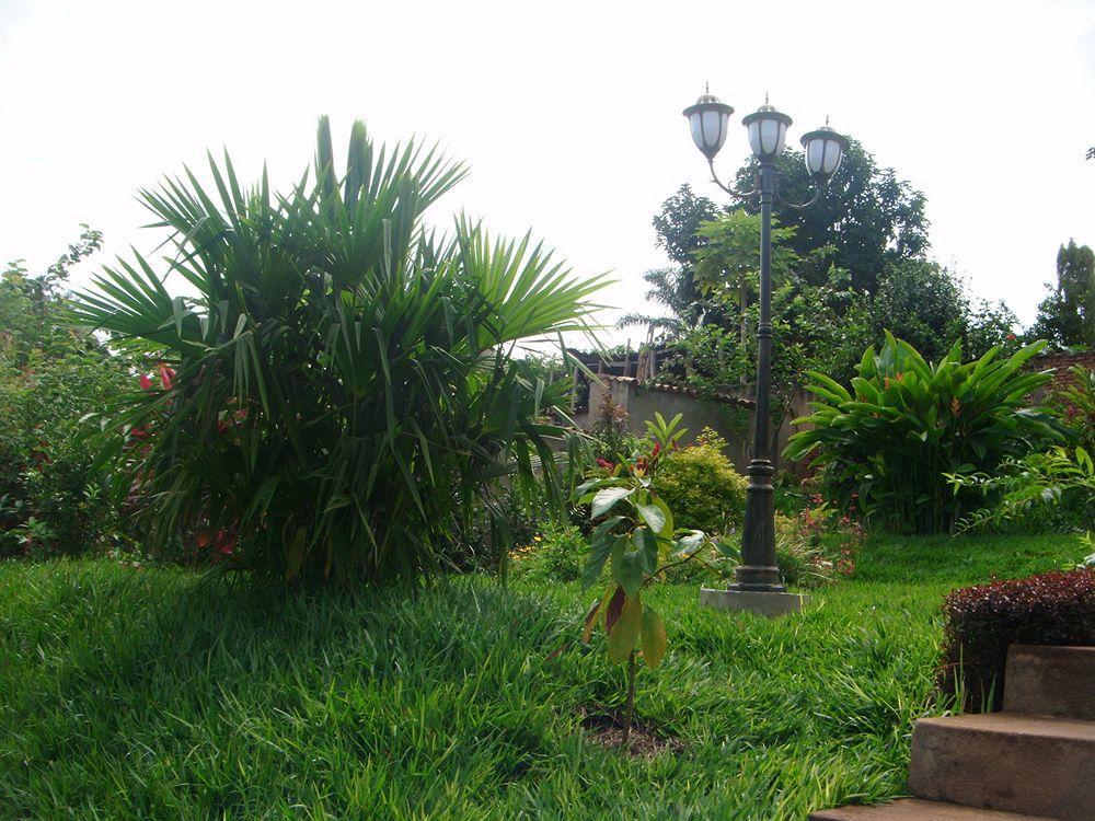 Aparthotel Jardin Tropical บุจัมบุรา ภายนอก รูปภาพ
